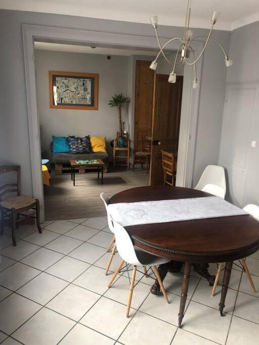 Maison Conviviale Aux Abords De La Vieille Ville 滨海布洛涅 外观 照片